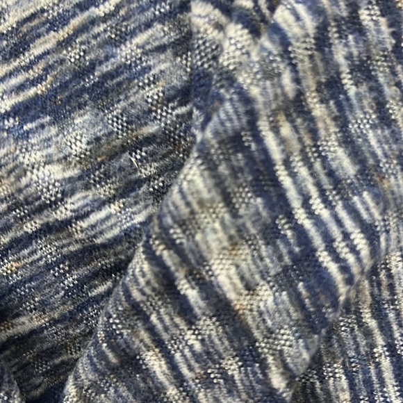 Nike pro- fleece tights, pre loved but lightly worn- great condition size: med - Picture 4 of 5